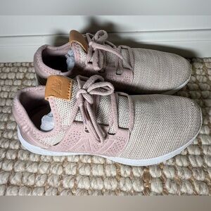 New Balance Pink and Tan Casual Women’s Sneakers Size 8
